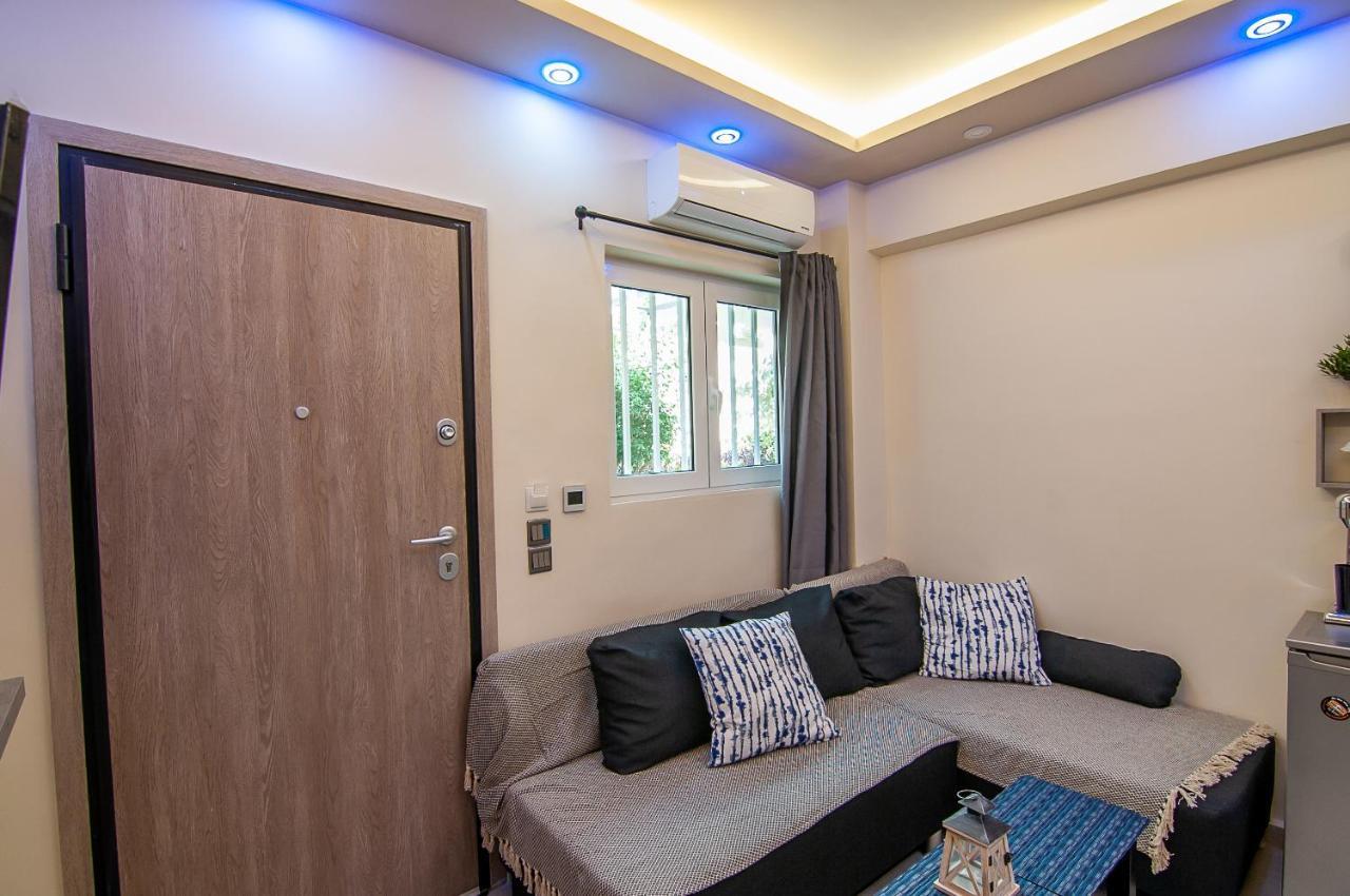 Modern Studio For 4 In Glyfada Apartment เอเธนส์ ภายนอก รูปภาพ