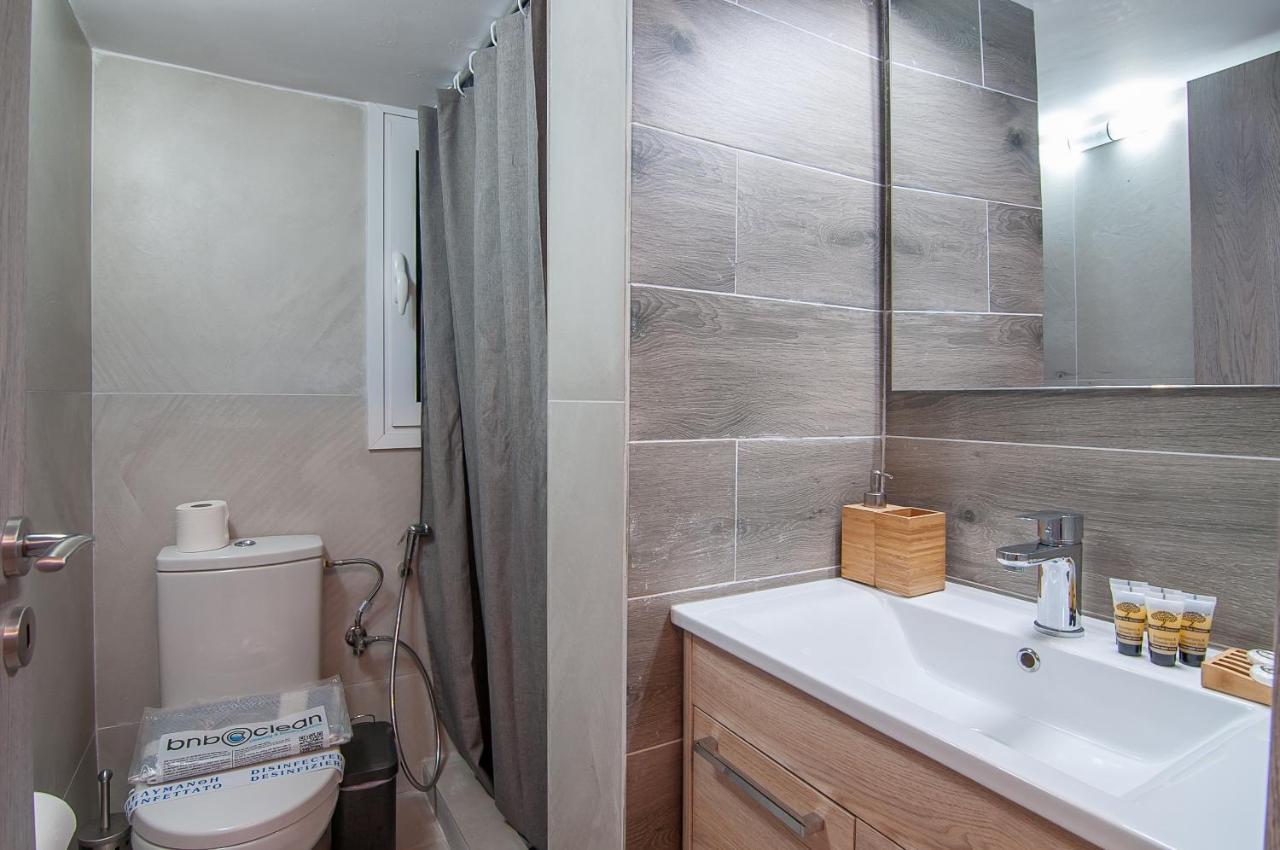 Modern Studio For 4 In Glyfada Apartment เอเธนส์ ภายนอก รูปภาพ