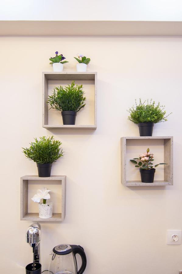 Modern Studio For 4 In Glyfada Apartment เอเธนส์ ภายนอก รูปภาพ