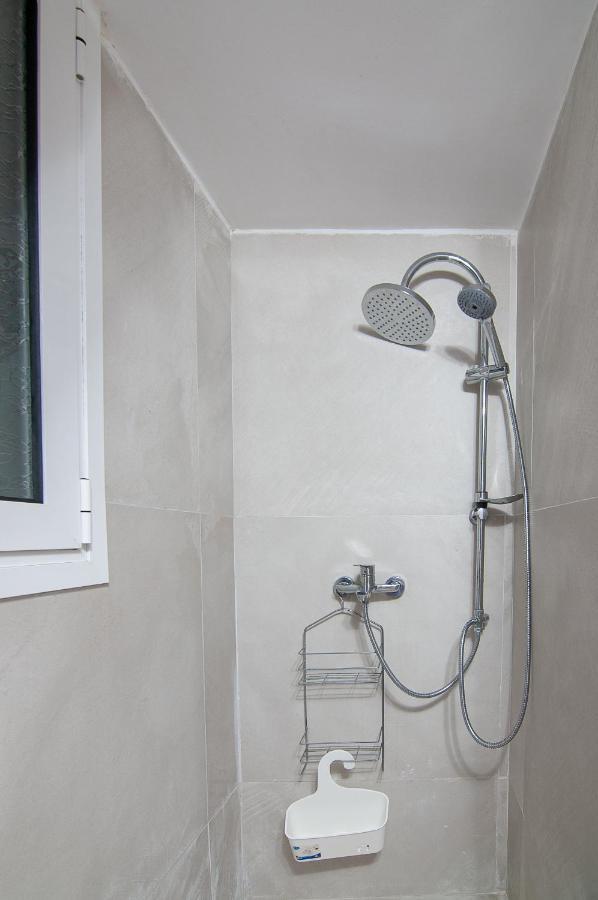 Modern Studio For 4 In Glyfada Apartment เอเธนส์ ภายนอก รูปภาพ